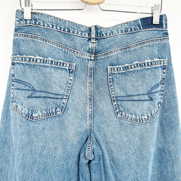 American Eagle Womens Super High Rise Baggy Wide Leg Raw Hem Blue Denim Jeans - Picture 8 of 9